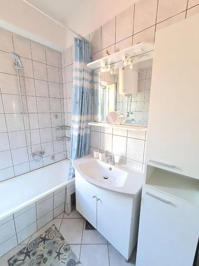 Mentha Apartment Kastela