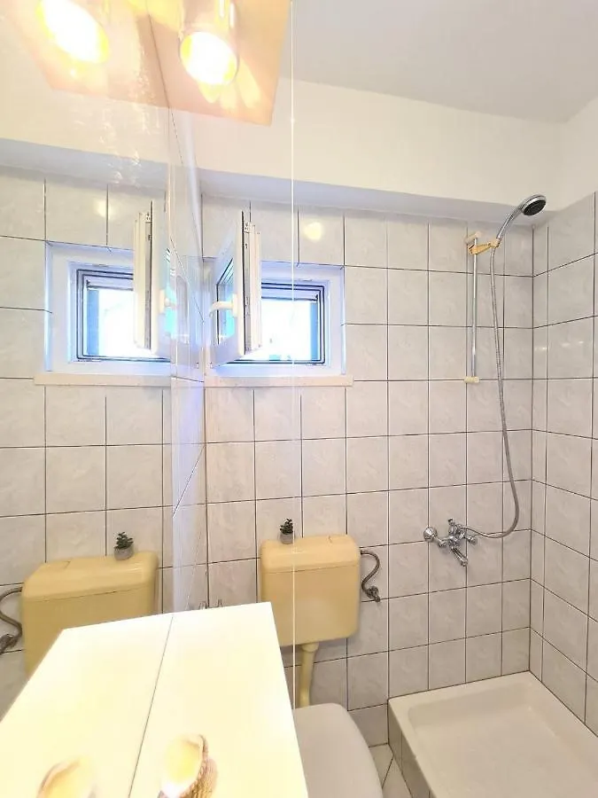 Mentha Apartment Kastela