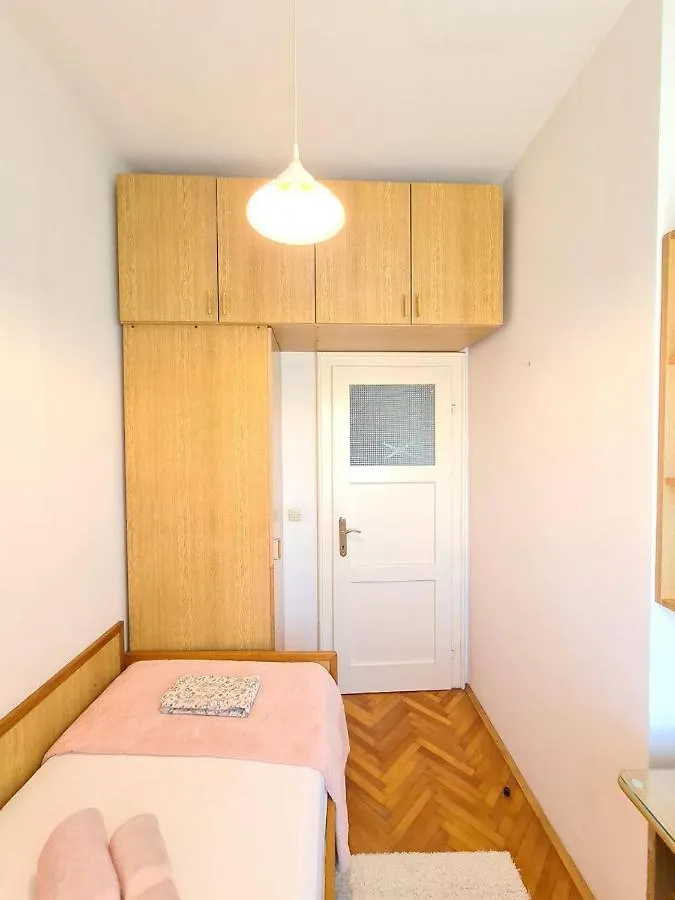 Mentha Apartment Kastela